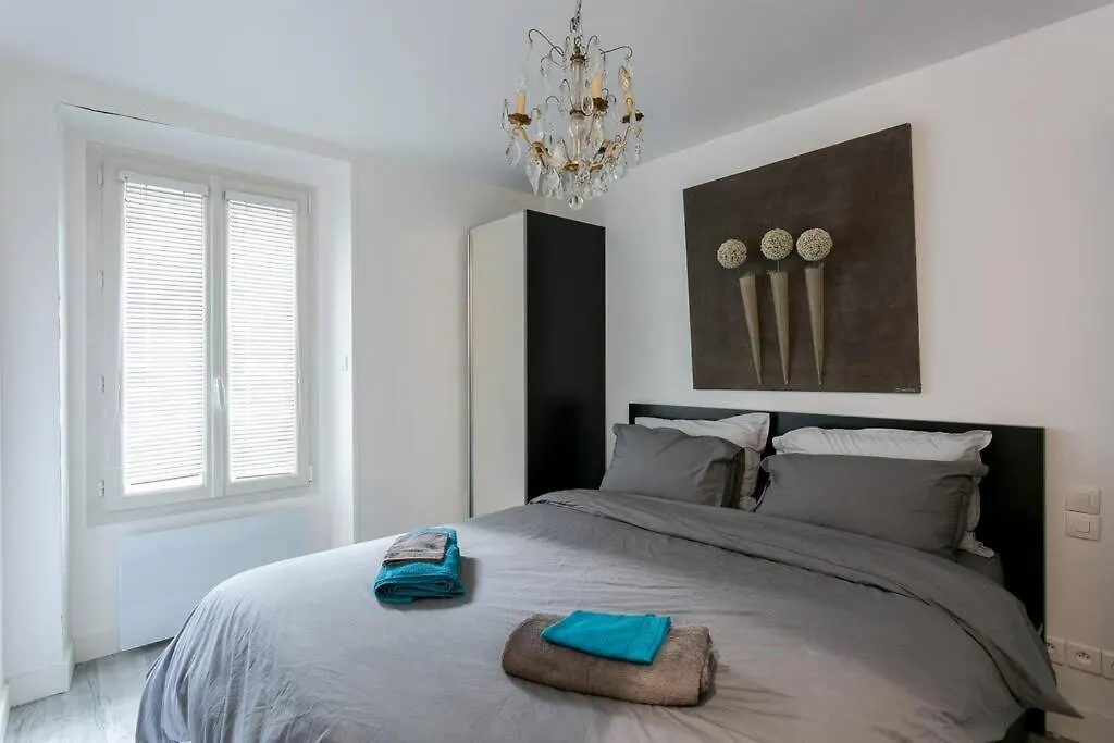 Appartement Relais Cocorico - Town House 4 Private Suites, Ac Cinema Gym & Sauna Paris