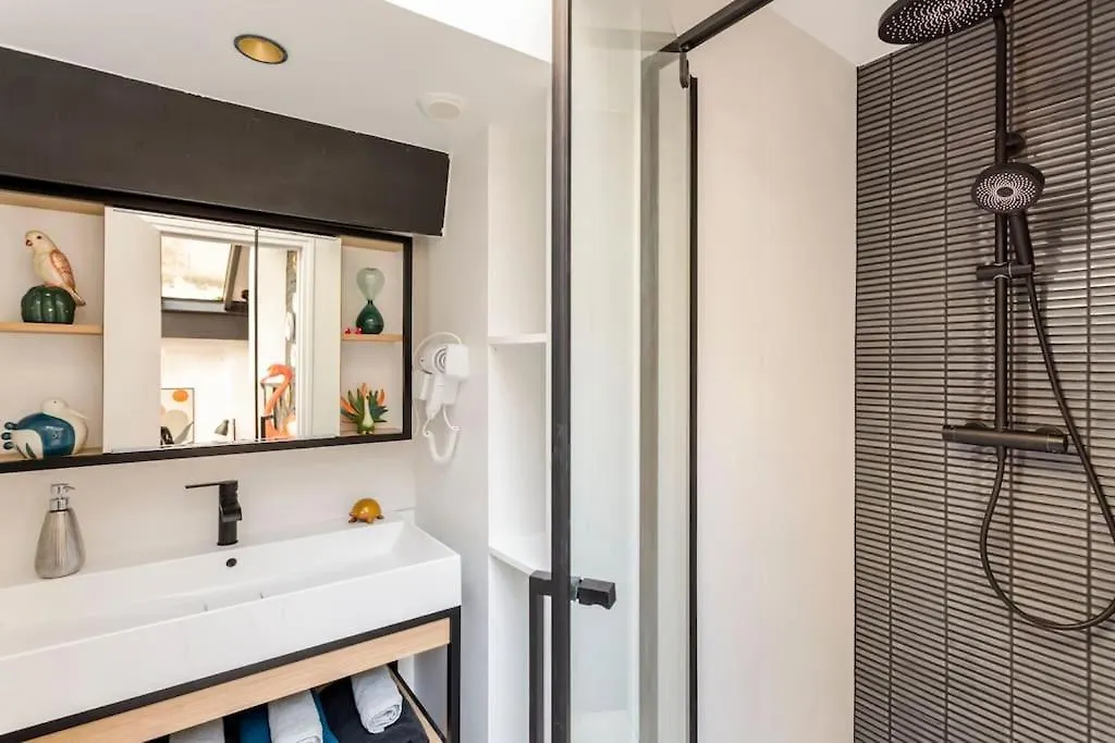 Relais Cocorico - Town House 4 Private Suites, Ac Cinema Gym & Sauna Paris